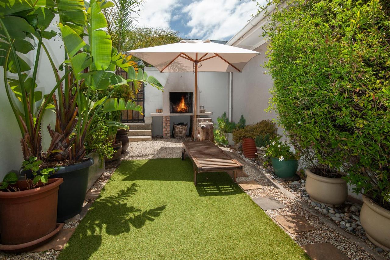 Windsong Cottage Hermanus Exterior foto